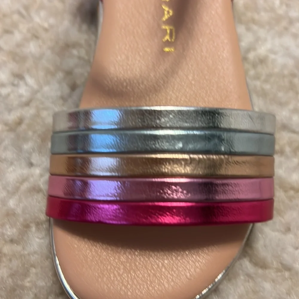 NWT Baby Girls Adorable rainbow foiled Tahari sandals